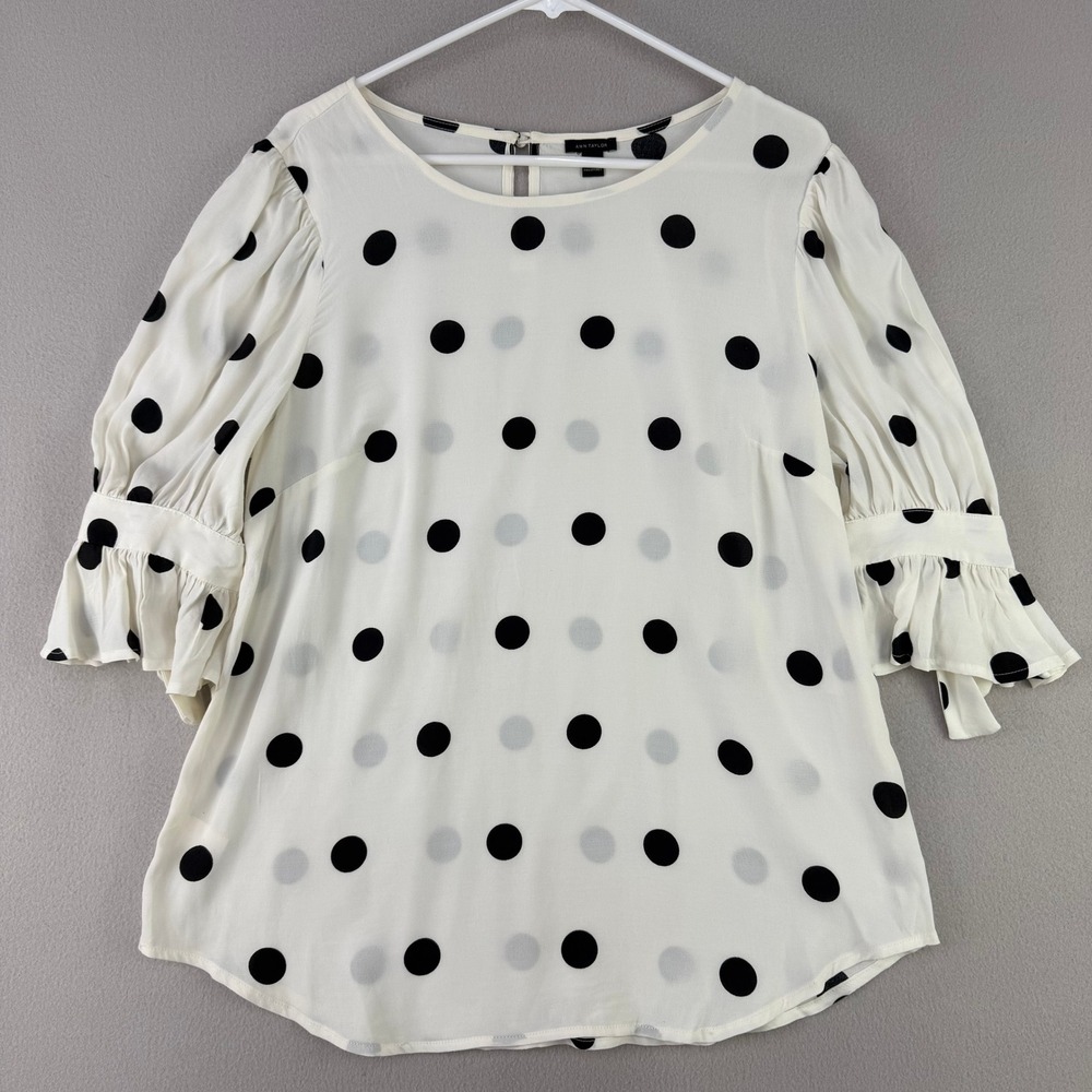 Ann Taylor Polka Dot Blouse Women Medium Ivory Black Ruffle Sleeve Casual Top